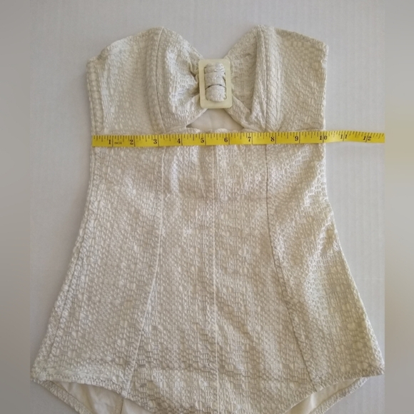 Lisa Marie Fernandez 🔥 White/Sand Seersucker Textured Cutout One Piece Sz Sm. - Picture 8 of 14